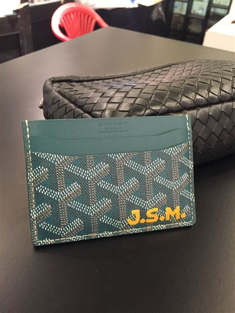 Slim & Sleek With Goyard’s Bourbon Zipped Card Holder